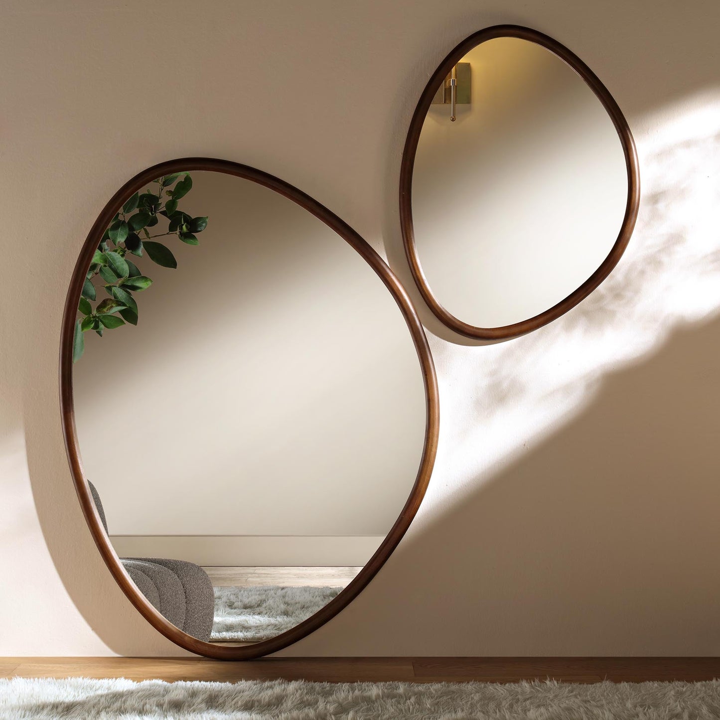 Edo Irregular Pebble Large Wooden Mirror 160 x 120 cm, Walnut